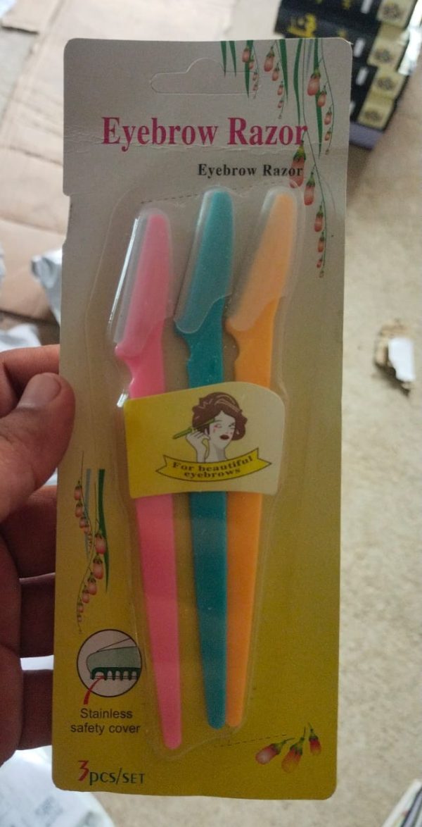 Tinkle Eyebrow Razor, Facial Razor For Girls - Image 3